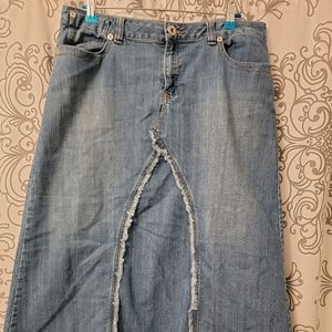 Denim skirt